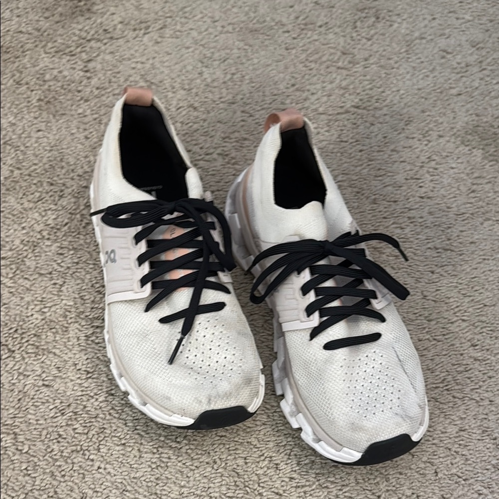 Womens White and Black Athletic Shoes